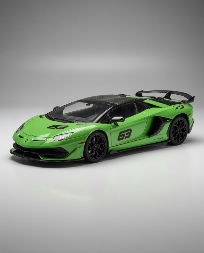 Lamborghini Aventador SVJ 63 1:18 – Edición Deportiva de Colección