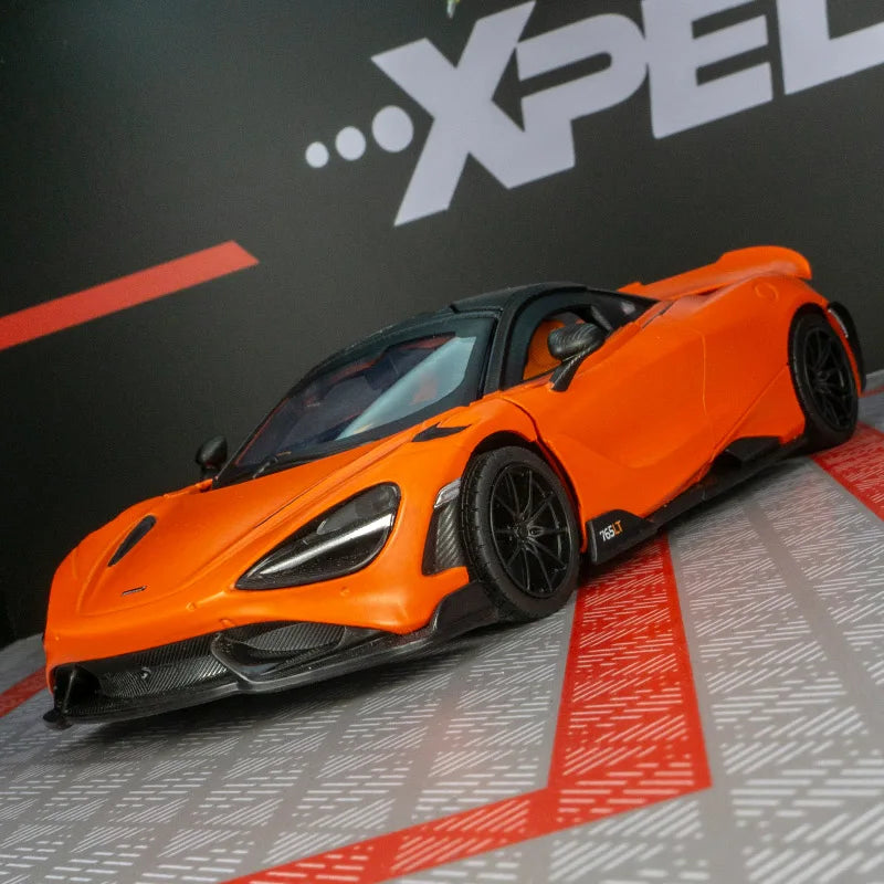 1:24 Mclaren 765LT Alloy Sports Car Model Diecasts Metal Toy Vehicles Car Model Simulation Sound Light Collection Kids Toys Gift