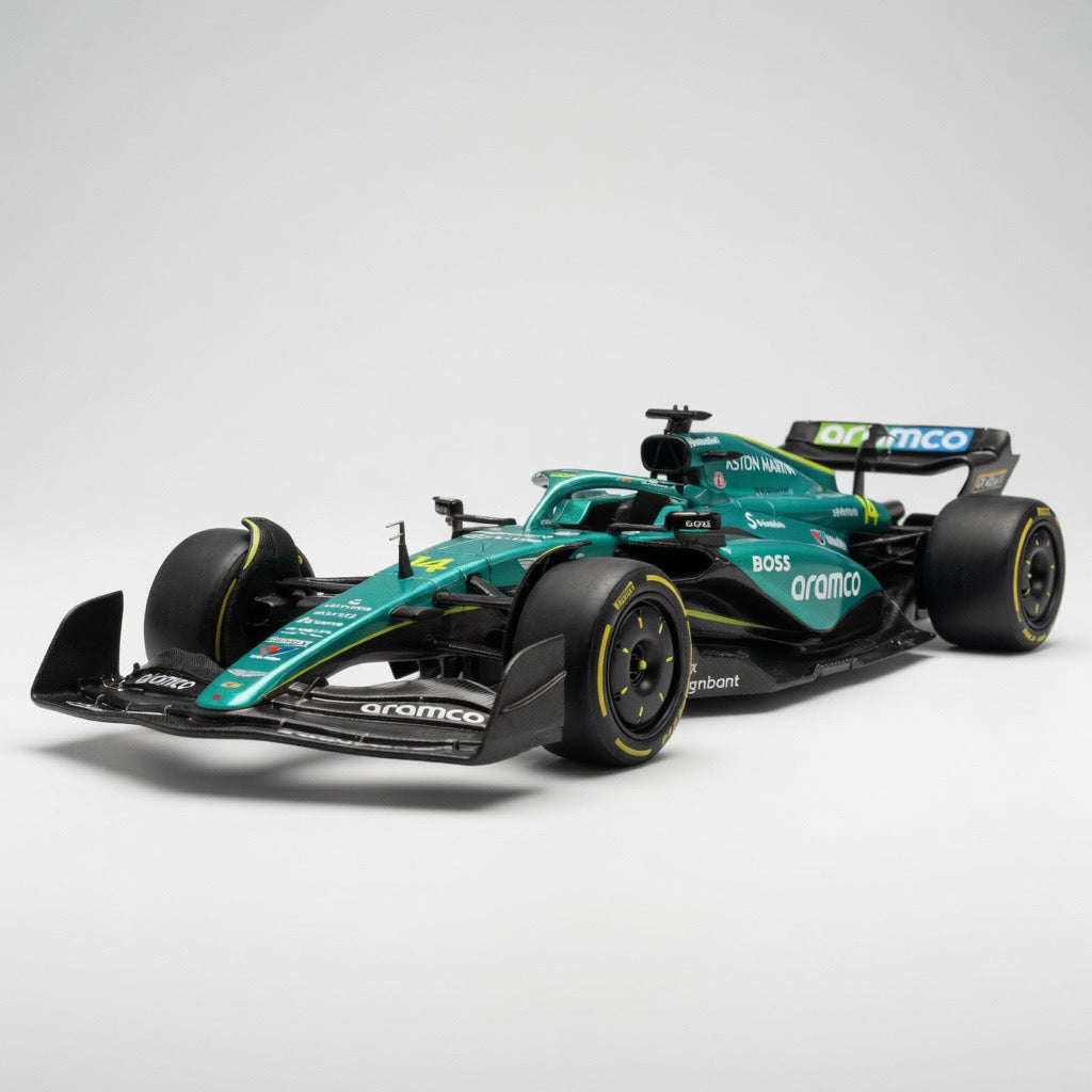 Aston Martin F1 No.14 / McLaren F1 No.4 1:18 Diecast Model Car