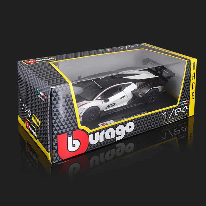 Lamborghini Essenza SCV12 Green White1:24 Collectible Gift Alloy Car Model Die Casting Model Lamborghini Revuelto Orange